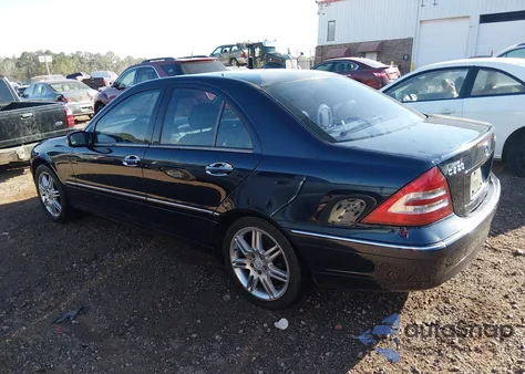 2004 Mercedes-Benz C 320 4Matic from USA, damaged, VIN WDBRF84J24F549336
